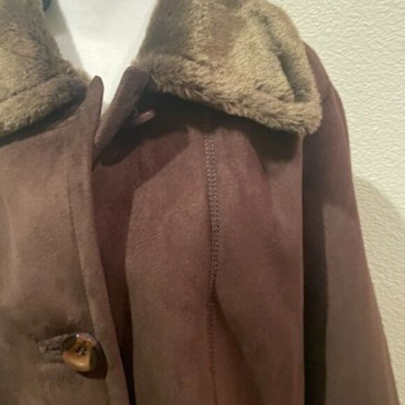 NWOT Appleseed's Brown 100 Polyester Brown Coat Size L - Picture 3 of 14
